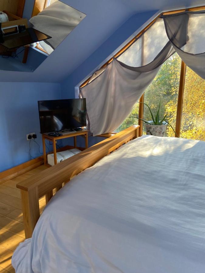 Ralph'S Barn Villa Newport  Ngoại thất bức ảnh